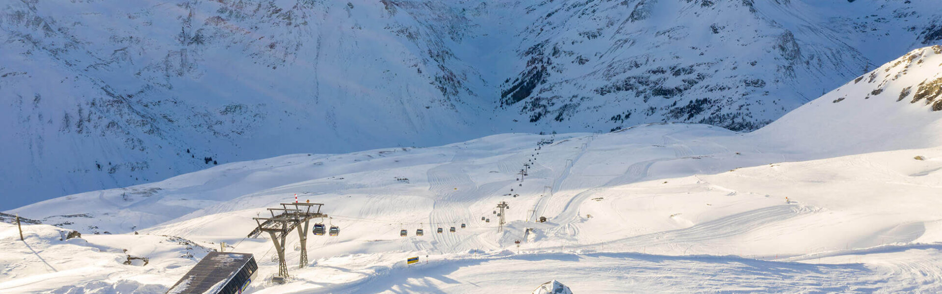 Sportgastein im Winter, Piste von oben