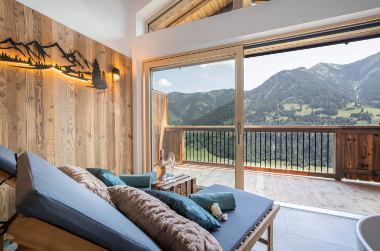 Das Grabnergut - Apartment Weitblick - Aussicht aus dem Badezimmer